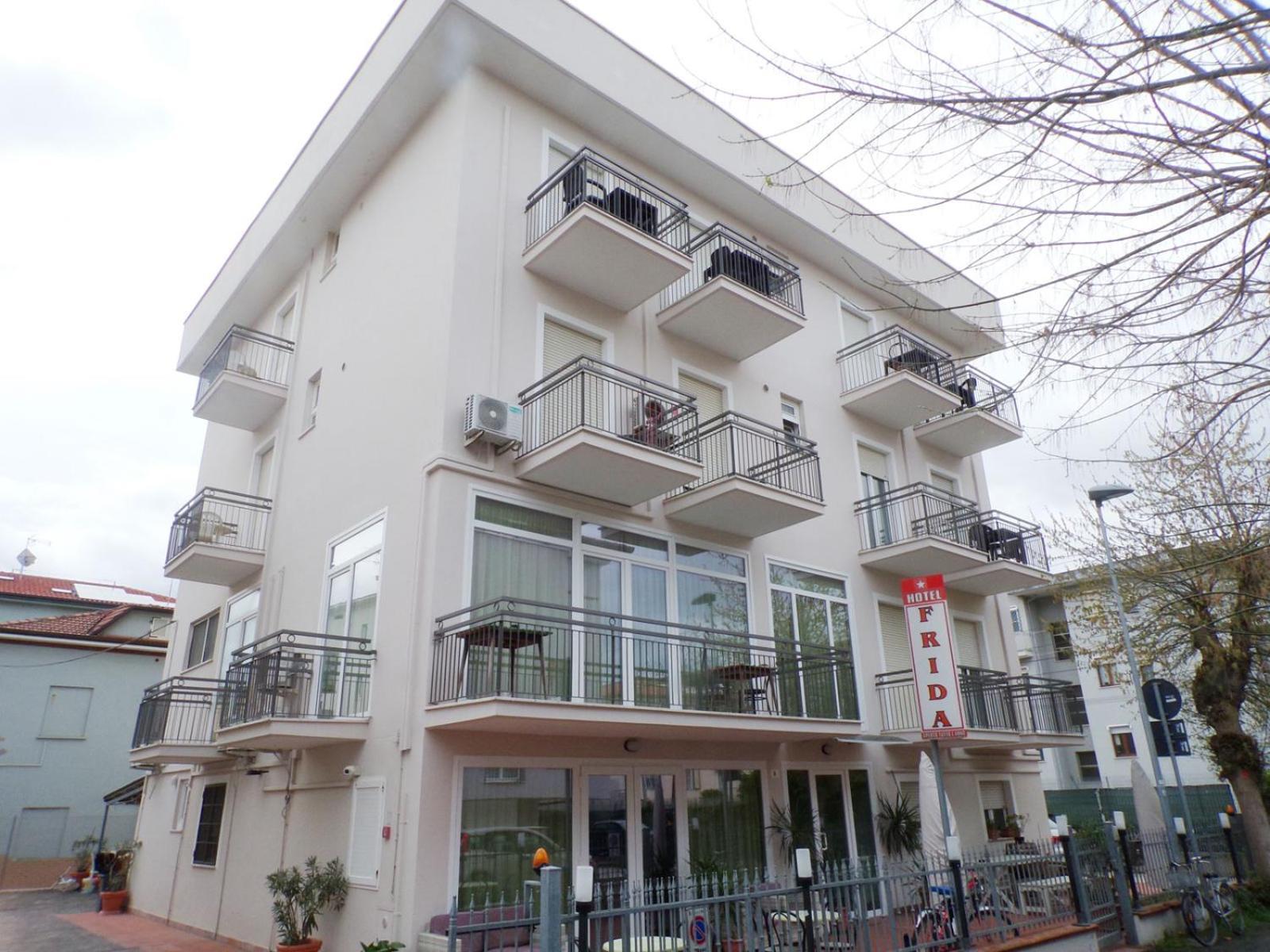 Hotel Frida Rimini Bagian luar foto